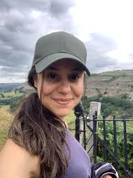 Hi Fernie people! I'm moving to Fernie for the winter season and am looking  for a shared flat/house. I work as a lawyer in London but taking a career  break to ski