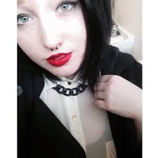 Chloe Roe (@Chloe_roe)