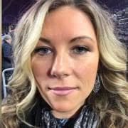 Amanda Shinn's Instagram, Twitter & Facebook