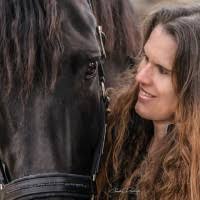 10+ "Sandra Poppe" profiles