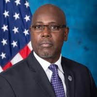 30+ "Robert Ache" profiles