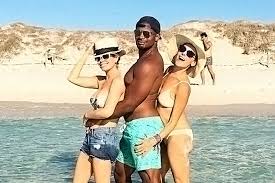 Caroline stanbury pool balloons dubai police. Caroline Stanbury S Dinner Party In Dubai Desert Instagram Style Living