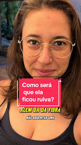 Transformação de cabelo: Stefanie virou ruiva!