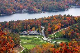 Nestled in the beautiful blue ridge mountains of north carolina, lake toxaway is nc's largest private lake. Lake Toxaway North Carolina Mountain Homes Western Nc Vacations