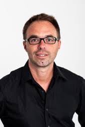 Bond University Research Repository An innovative approach to delivering  English Language Study + Global Citizenship Mathis, Tar