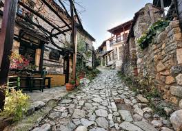 .(σαμου) αγιοσ παντελεημονασ (χαλκιδικησ) αγιοσ παντελεημονασ η μαριδακι (ηρακλειου) αγιοσ παντελεημονασ η νεοσ παντελεημονασ (πιεριασ). Palaios Pantelehmonas Pierias O Paradosiakos Oikismos Me Th Gohteytikh Fysiognwmia In Gr