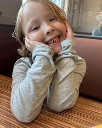 Penelope Rice's Instagram, Twitter & Facebook