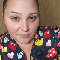 Kim Pon's Instagram, Twitter & Facebook