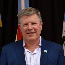 Carlos Weiss (@CarlosWeiss_Ok)