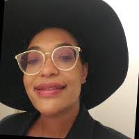 Rachel Stoops's Instagram, Twitter & Facebook