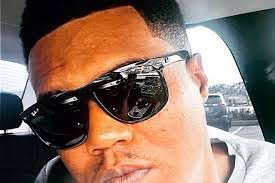 Rose Barber's Instagram, Twitter & Facebook