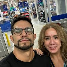 LOWE'S HOME IMPROVEMENT