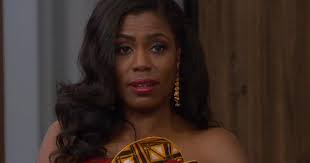 Omarosa says "we would be begging" for Trump if Pence became president