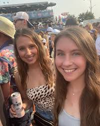 Let the count down begin! Can't wait to for @elyse.kelly and @dannybenz to  say I do!! 💍. Had a blast celebrating this bride to be in NOLA 🎉 🎭