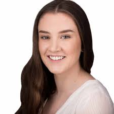 Megan Barter's Instagram, Twitter & Facebook