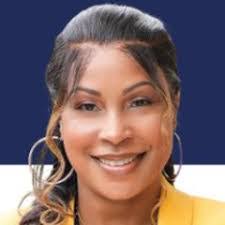 Dianne Munroe's Instagram, Twitter & Facebook