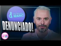 48USIVO! EDUARDO CARRILLO, CONDUCTOR DE PRIMERA MANO ES DENUNCIADO POR  REPORTEROS