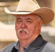 Brett Daigle's Instagram, Twitter & Facebook