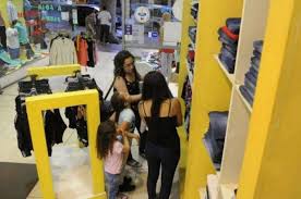 Estaremos actualizando regularmente la información. Empleados De Comercio Acordaron Sueldo Minimo De 41 000 Diario San Rafael