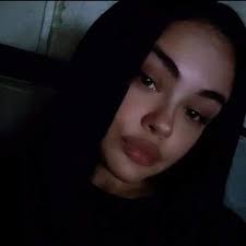 Demi Hardy (@unsociallweirdo)