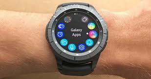 Watches running the android ecosystem make our day more. Smartwatches Unter 100 Gunstige Smartwatches Im Test