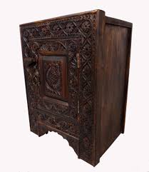 Nuristan is one of the most remote areas on earth, right up in the hindu kush mountains. Schrank Kommode Nr 17 Copy Kabul Gallery