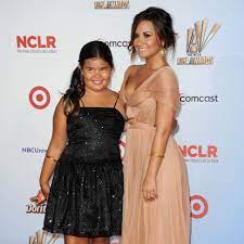 De la garza is known for playing juanita solis on desperate housewives. Demi Lovato S Little Sister Madison Is All Grown Up Teen Vogue