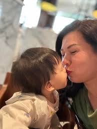 何梅芳(@eve.ho.7) • Instagram photos and videos