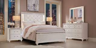 Https Assets Roomstogo Com Sofia Vergara Vegas White 5 Pc Queen Panel Bedroom 3217532p Alt Image 1 Cache Id 48 In 2021 Bedroom Panel Home Decor Bedroom Sofia Vergara