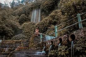 Air terjun benang stokel dan benang kelambu merupakan wisata alam dan air terjun,yang terletak ujung utara kabupaten lombok tengah,dibawah kaki gn.rinjani. 10 Gambar Air Terjun Benang Kelambu Harga Tiket Masuk Rute Cara Menuju Ke Lokasi Waterfall Di Lombok Tengah Ntb Jejakpiknik Com