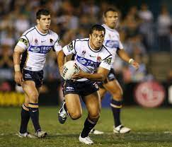 Karmichael hunt is a 33 year old australian rugby league player. Fox League On Twitter Had Karmichael Stayed In Rugby League He Would Have Gone On To Be One Of The Great Fullbacks That Ever Played Our Game Michael Ennis Speaks To Karmichael