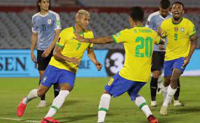 38' neymar makes his way to the top of the i think the last time was at the playoffs vs. Uruguay Vs Brazil Highlights And Goals From Brazil S 2 0 Victory Over Uruguay Video