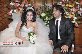 صور زوجه الفنان بهاء سلطان التى تصغره ب15 عام Wedding Dresses Fashion Dresses