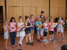 Neue Klassen Der Martin Von Tours Schule Wurden Herzlich Begrusst Martin Von Tours Schule Neustadt