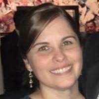 Lilia Bell's Instagram, Twitter & Facebook