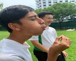 Heng Cui's Instagram, Twitter & Facebook