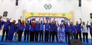 Ikuti siaran langsung pelancaran manifesto bn wilayah persekutuan dan pengumuman calon pru14 di pwtc hari ini. Bn Perlis Tawar Lima Teras Utama Dalam Manifesto Pru 14