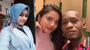 Satu di pulau redang dan satu lagi di pulau lang tengah. Sempat Viral Di Medsos Cowok Afrika Nikahi Gadis Cantik Malaysia Ini Kabar Terbarunya Tribun Pekanbaru