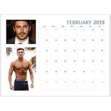 J'espère pour lui que c'est fake, c'était un 10/10 et on dirait un bogdanov sur l'image. Zac Efron 2019 Unofficial Calendar Baywatch Hot Sexy Month To View