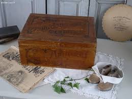 Ancienne Boite Publicitaire Amidon Remy En Vente Sur Atelier Cosy Fr Meuble De Metier Mobilier De Salon Et Relooker
