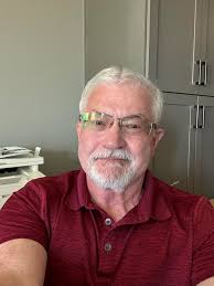 Hi everyone. I just wanted to introduce myself and share a selfie I took.