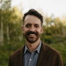 Mark Reiter's Instagram, Twitter & Facebook