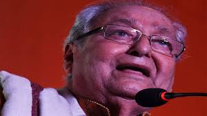 Soumitra Chatterjee: A cricket enthusiast who never missed a Test match at  Eden Gardens