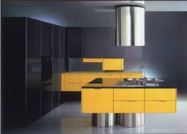 Cuisine Ilot De Couleur Jaune De Snaidero Modele Krios Par Giovanni Offredi Annees 80 Couleur Jaune Couleur Cuisine