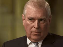 Príncipe Andrew e a entrevista catastrófica que virou filme da Netflix