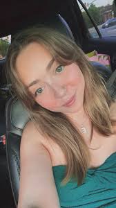 hi there! my name is sam and i'm moving to charleston in march. i'm looking  for something around $1,000 a month or less if possible. i'll be spending a  lot of time