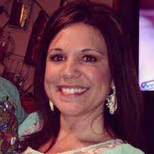 Linda Cardenas's Instagram, Twitter & Facebook