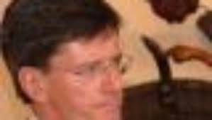 MP takes note of gallery's plight