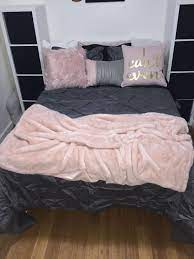 Simple decor ideas the side lamps showcase the golden threads found in the comforter and pillows while casting a warm glow. Pink Grey And Gold Bedding Grey And Gold Bedroom Pink Bedroom Decor Gold Bedroom