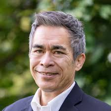 Eric Nissen's Instagram, Twitter & Facebook